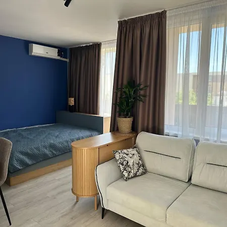 аpartment Marine